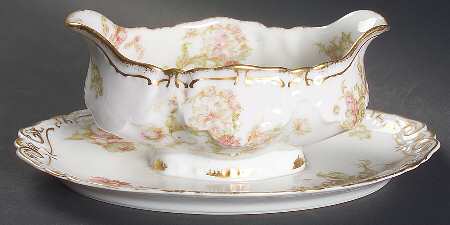 Schleiger 235E Gravy Boat with Attached Underplate