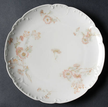 Schleiger 237 Coupe Salad Plate
