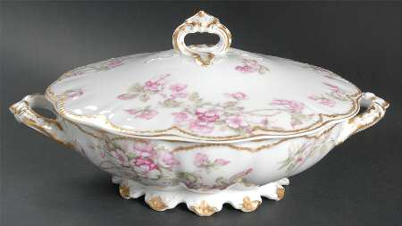 Schleiger 241 Round Covered Vegetable
