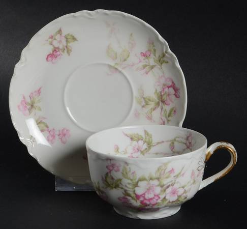 Schleiger 241B Flat Cup & Saucer Set