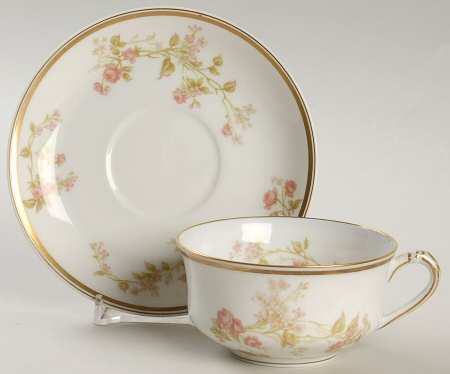 Schleiger 242d Flat Cup & Saucer Set