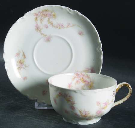 Schleiger 247 Flat Cup & Saucer Set