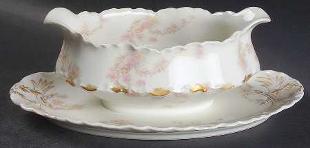 Schleiger 247 Gravy Boat with Attached Underplate