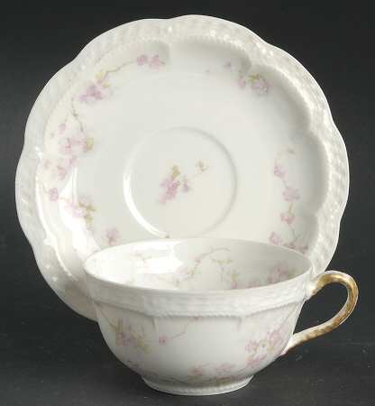 Schleiger 248 Flat Cup & Saucer Set
