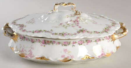 Schleiger 251 Oval Covered Vegetable