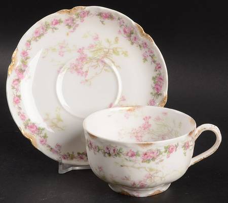 Schleiger 251A Flat Cup & Saucer Set