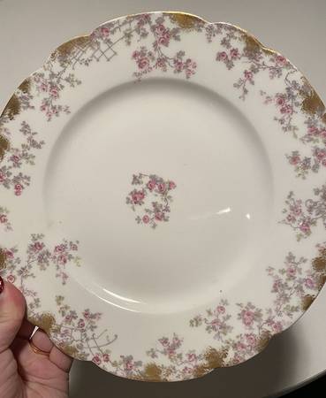 Schleiger 265b Dinner Plate