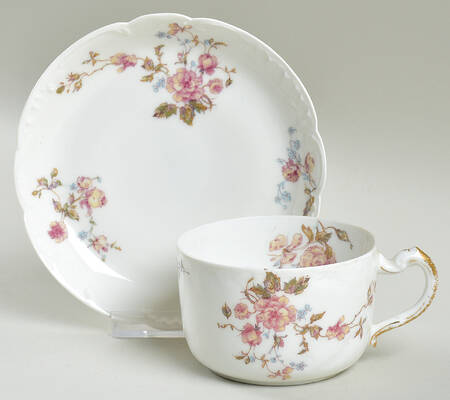 Schleiger 266B Flat Cup & Saucer Set