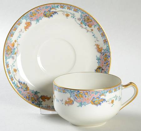Schleiger 268a Flat Cup & Saucer Set