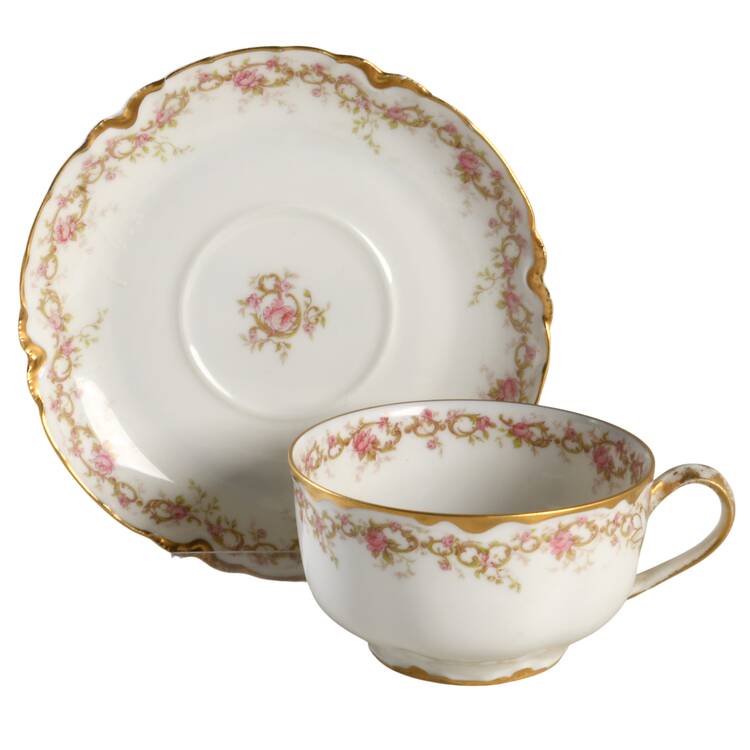 Schleiger 269a Flat Cup & Saucer Set