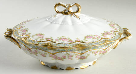 Schleiger 271A Round Covered Vegetable