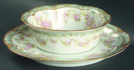 Schleiger 271A Ramekin & Saucer Set
