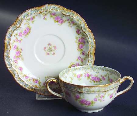Schleiger 271A Flat Bouillon Cup & Saucer