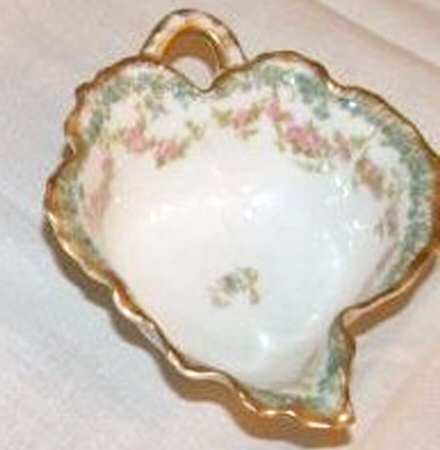 Schleiger 271A Footed Cream Soup Bowl