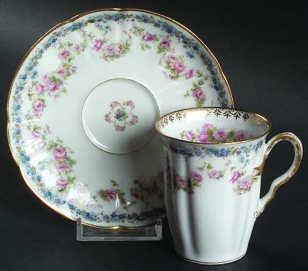 Schleiger 271C Chocolate Cup & Saucer Set