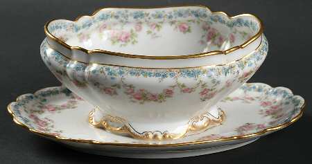 Schleiger 271C Gravy Boat with Attached Underplate