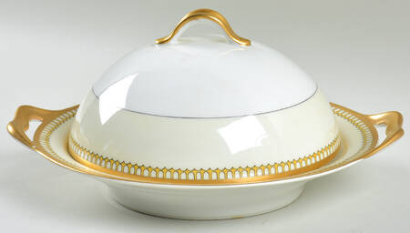 Schleiger 278 Round Covered Butter with Strainer