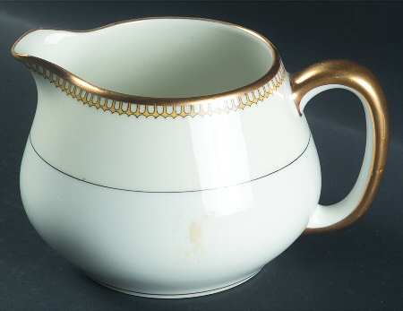 Schleiger 278 24 Oz Pitcher