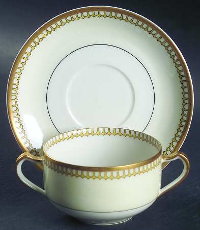 Schleiger 278 Flat Bouillon Cup & Saucer