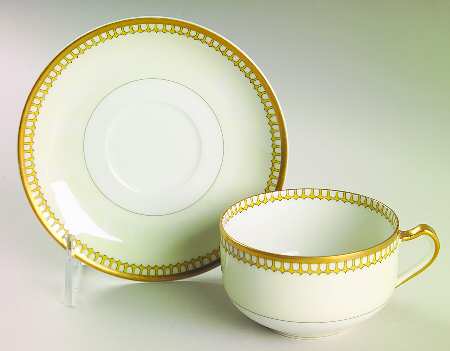 Schleiger 278 Flat Cup & Saucer Set