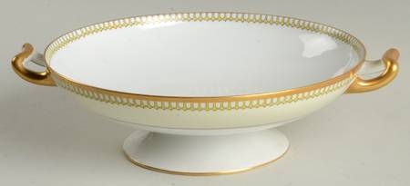 Schleiger 278 Round Compote (Height X Width)