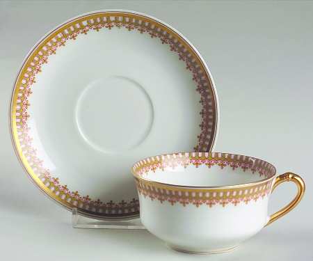 Schleiger 279 Flat Cup & Saucer Set by Haviland