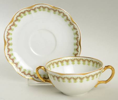 Schleiger 288 Flat Bouillon Cup & Saucer