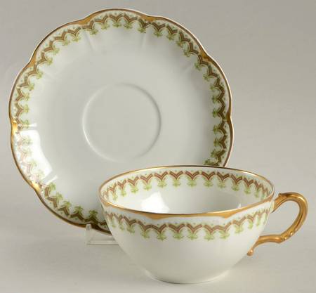 Flat Cup & Saucer Set