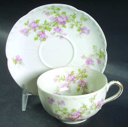 Schleiger 29h Flat Cup & Saucer Set
