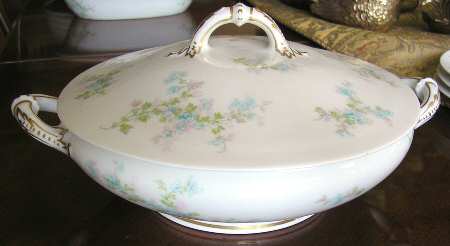 Schleiger 29i Round Covered Vegetable