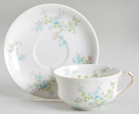Schleiger 29i Flat Cup & Saucer Set