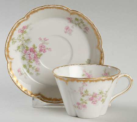 Schleiger 29K Flat Demitasse Cup & Saucer Set