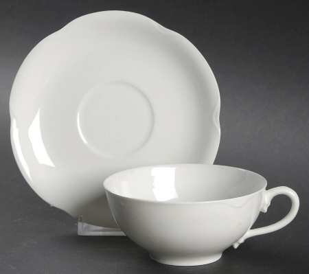 Schleiger 3 Flat Cup & Saucer Set