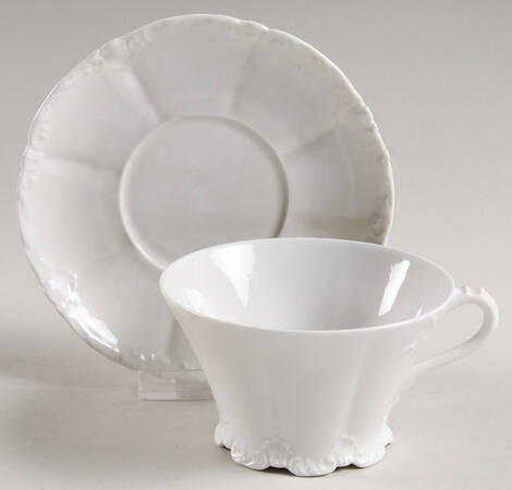 Schleiger 301 Flat Cup & Saucer Set
