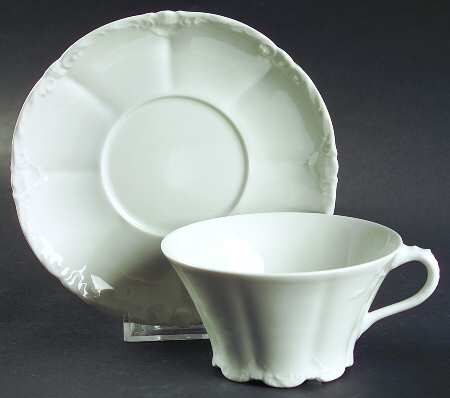 Schleiger 301 Flat Cup & Saucer Set