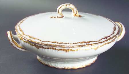 Schleiger 304 Round Covered Vegetable