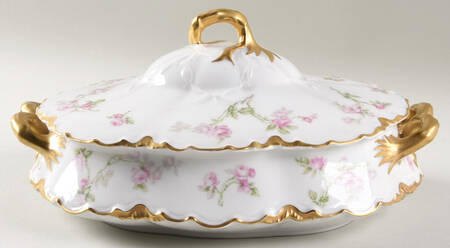 Schleiger 31 Oval Covered Vegetable