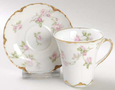 Schleiger 31 Flat Demitasse Cup & Saucer Set