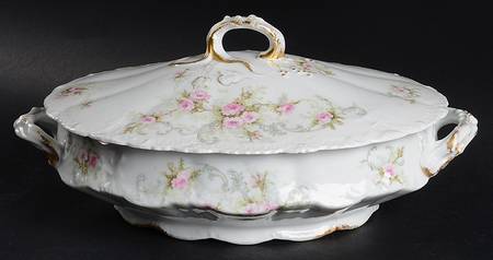 Schleiger 312 Oval Covered Vegetable