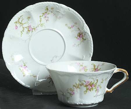 Schleiger 318B Flat Cup & Saucer Set