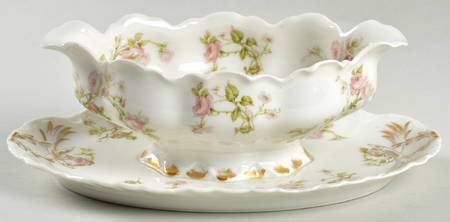 Schleiger 31A Gravy Boat with Attached Underplate