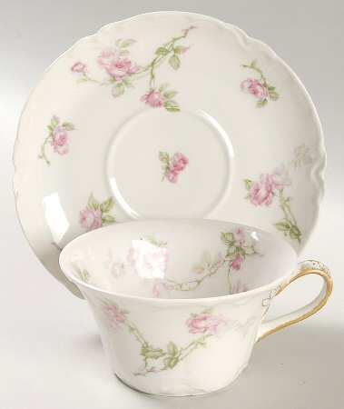 Schleiger 31A Flat Cup & Saucer Set
