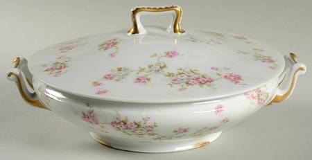Schleiger 320 Round Covered Vegetable