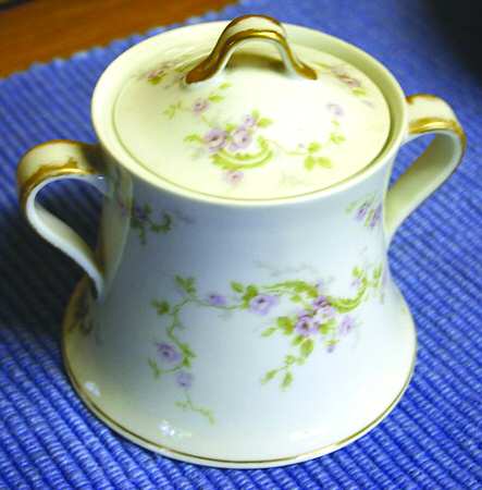 Schleiger 322A Sugar Bowl & Lid