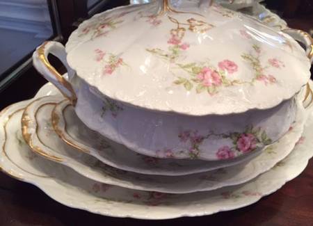 Schleiger 324c Tureen &  Lid