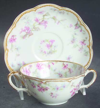 Schleiger 32F Flat Bouillon Cup & Saucer