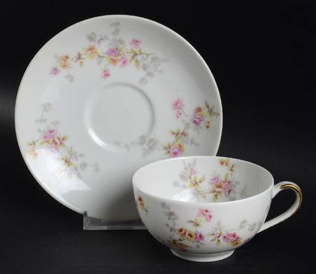 Schleiger 339C Flat Cup & Saucer Set