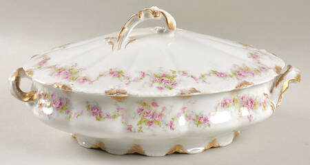 Schleiger 341D Oval Covered Vegetable
