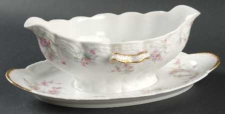 Schleiger 342 Gravy Boat with Attached Underplate