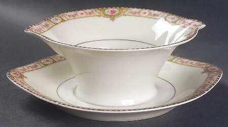 Schleiger 344a Gravy Boat with Attached Underplate
